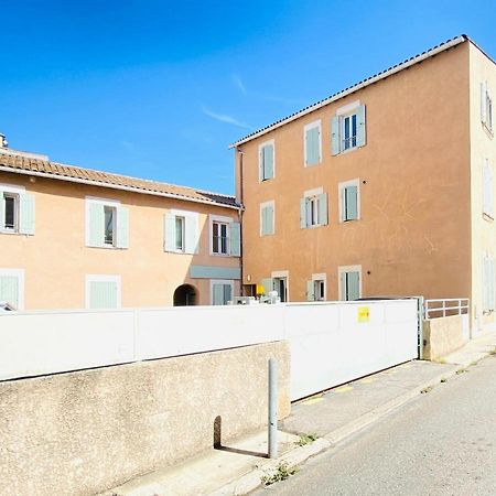 Apartment 50M2-Free Private Parking-Self Check In !! Appartement 50M2 Intramuros-Parking Prive Gratuit-Arrivee Autonome!! Avignon Luaran gambar